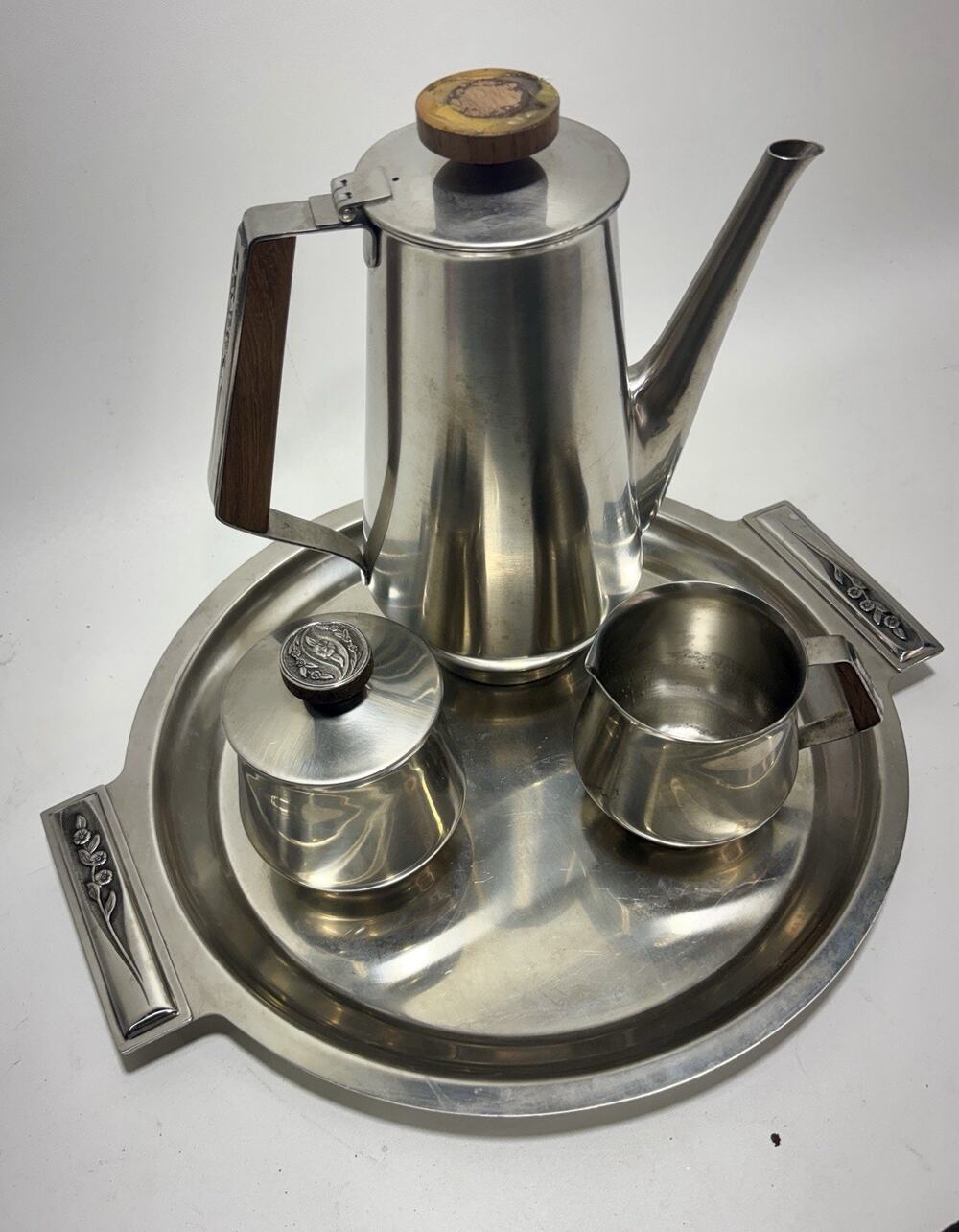 Vintage International Decorator Mid Century 18-8 Stainless Tea/Coffee Set